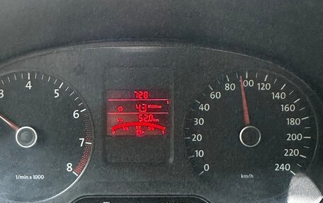 Volkswagen Polo VI (EU Market), 2011 год, 590 000 рублей, 18 фотография