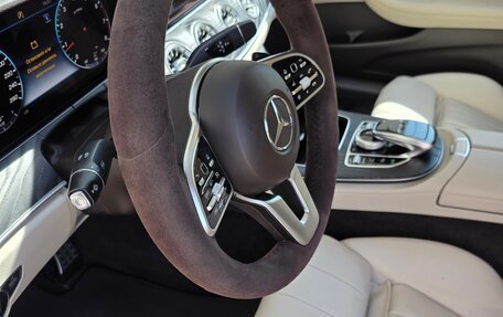 Mercedes-Benz E-Класс, 2019 год, 4 500 000 рублей, 10 фотография