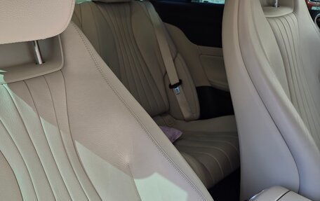 Mercedes-Benz E-Класс, 2019 год, 4 500 000 рублей, 14 фотография