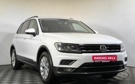 Volkswagen Tiguan II, 2019 год, 2 500 000 рублей, 3 фотография