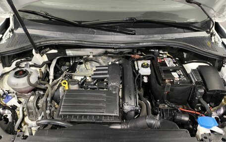 Volkswagen Tiguan II, 2019 год, 2 500 000 рублей, 23 фотография