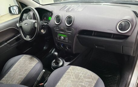Ford Fusion I, 2006 год, 369 000 рублей, 16 фотография