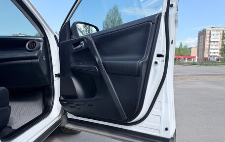 Toyota RAV4, 2018 год, 2 350 000 рублей, 14 фотография