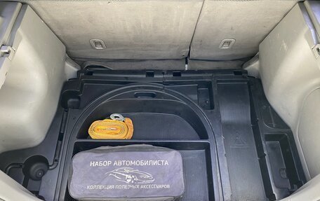 Mazda Familia, 2001 год, 350 000 рублей, 20 фотография