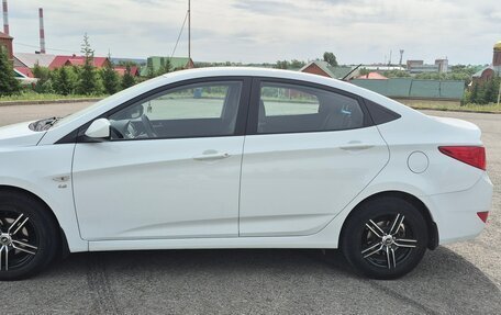 Hyundai Solaris II рестайлинг, 2016 год, 1 385 000 рублей, 6 фотография