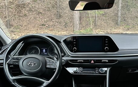 Hyundai Sonata VIII, 2020 год, 2 400 000 рублей, 4 фотография