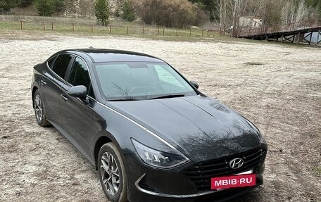 Hyundai Sonata VIII, 2020 год, 2 400 000 рублей, 3 фотография