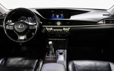 Lexus ES VII, 2016 год, 2 699 000 рублей, 21 фотография