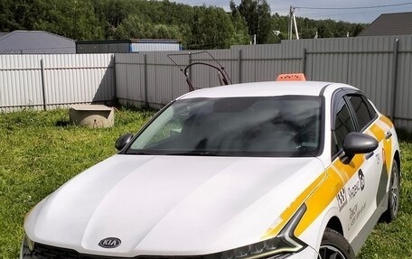 KIA K5, 2021 год, 1 950 000 рублей, 2 фотография