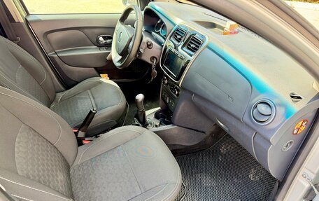 Renault Logan II, 2014 год, 460 000 рублей, 2 фотография