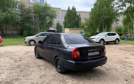 Hyundai Accent II, 2005 год, 130 000 рублей, 3 фотография