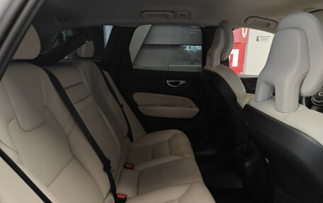Volvo XC60 II, 2018 год, 3 490 000 рублей, 10 фотография