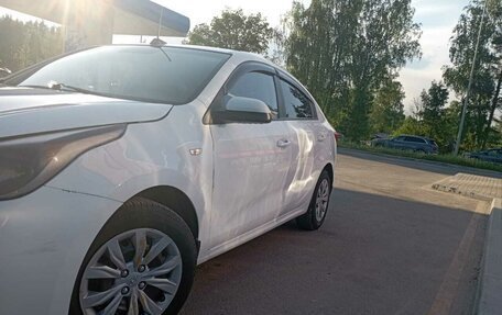 KIA Rio IV, 2018 год, 639 999 рублей, 1 фотография