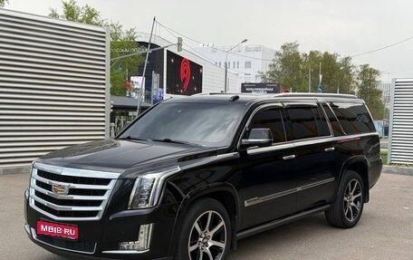 Cadillac Escalade IV, 2016 год, 3 850 000 рублей, 1 фотография