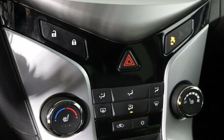 Chevrolet Cruze II, 2013 год, 939 990 рублей, 18 фотография