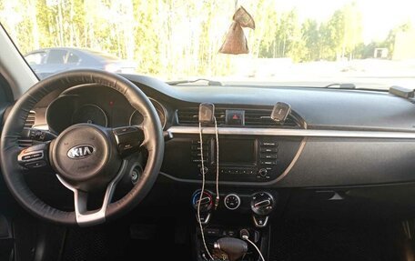 KIA Rio IV, 2018 год, 639 999 рублей, 11 фотография