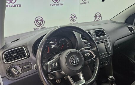 Volkswagen Polo VI (EU Market), 2018 год, 968 000 рублей, 15 фотография