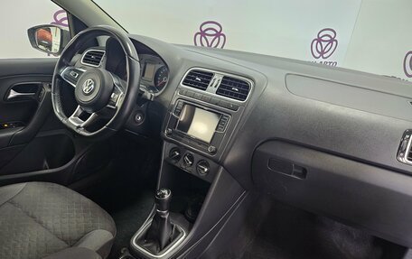 Volkswagen Polo VI (EU Market), 2018 год, 968 000 рублей, 18 фотография