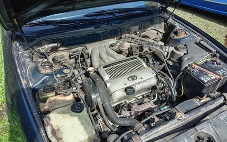 Toyota Camry, 1993 год, 200 000 рублей, 4 фотография