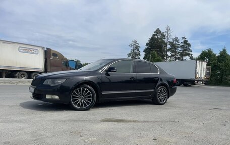 Skoda Superb III рестайлинг, 2008 год, 650 000 рублей, 3 фотография
