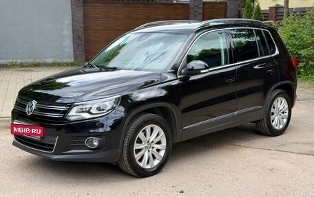 Volkswagen Tiguan I, 2013 год, 1 500 000 рублей, 2 фотография