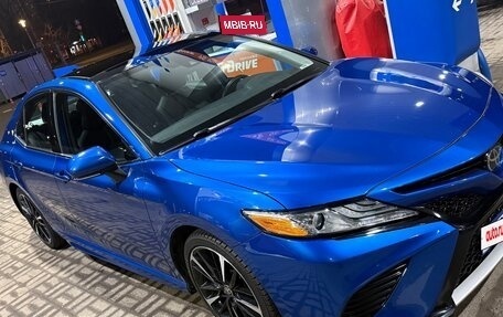Toyota Camry, 2020 год, 2 939 000 рублей, 2 фотография