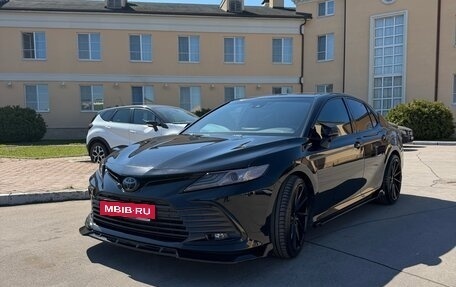 Toyota Camry, 2021 год, 3 250 000 рублей, 6 фотография