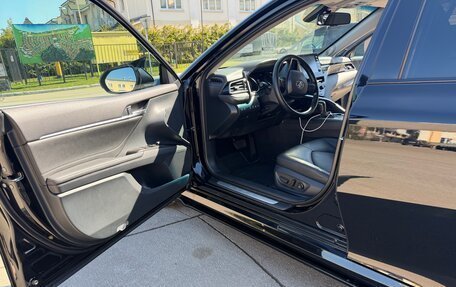 Toyota Camry, 2021 год, 3 250 000 рублей, 14 фотография