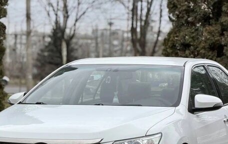 Toyota Camry, 2012 год, 2 000 000 рублей, 4 фотография