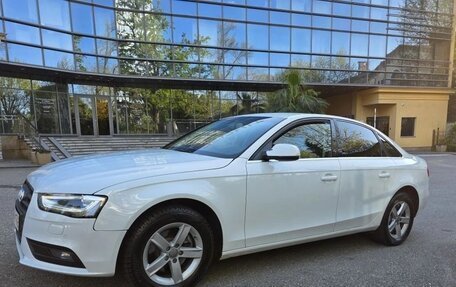 Audi A4, 2013 год, 1 390 000 рублей, 4 фотография