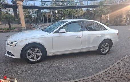 Audi A4, 2013 год, 1 390 000 рублей, 12 фотография