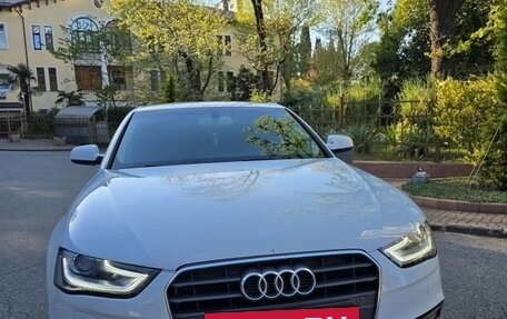 Audi A4, 2013 год, 1 390 000 рублей, 5 фотография