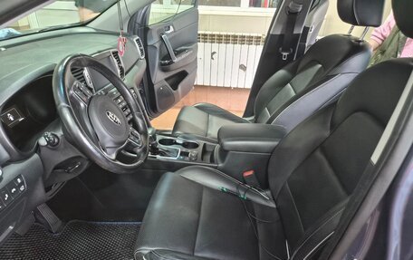 KIA Sportage IV рестайлинг, 2017 год, 2 580 000 рублей, 6 фотография