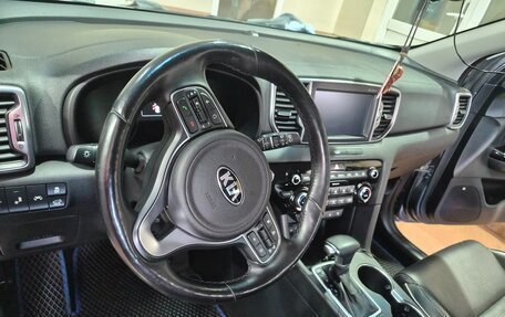 KIA Sportage IV рестайлинг, 2017 год, 2 580 000 рублей, 5 фотография