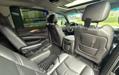 Cadillac Escalade IV, 2016 год, 3 850 000 рублей, 23 фотография