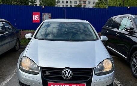 Volkswagen Golf V, 2008 год, 750 000 рублей, 1 фотография