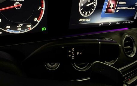 Mercedes-Benz E-Класс, 2019 год, 3 599 000 рублей, 18 фотография