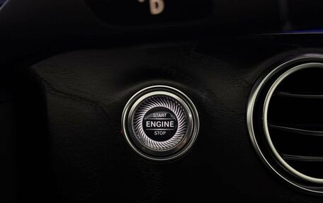 Mercedes-Benz E-Класс, 2019 год, 3 599 000 рублей, 19 фотография