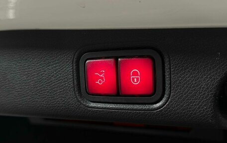 Mercedes-Benz E-Класс, 2019 год, 3 599 000 рублей, 30 фотография