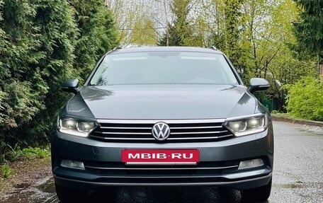 Volkswagen Passat B8 рестайлинг, 2017 год, 1 450 000 рублей, 5 фотография