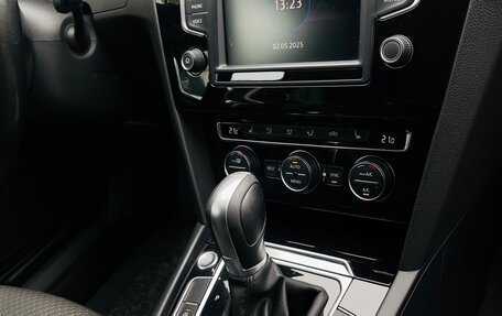 Volkswagen Passat B8 рестайлинг, 2017 год, 1 450 000 рублей, 8 фотография