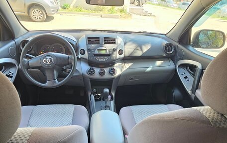 Toyota RAV4, 2006 год, 1 130 000 рублей, 8 фотография