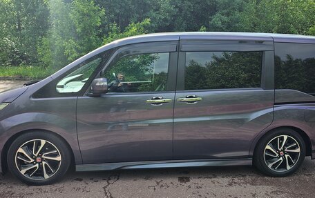 Honda Stepwgn IV, 2015 год, 2 250 000 рублей, 4 фотография