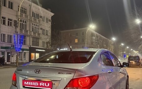 Hyundai Solaris II рестайлинг, 2011 год, 820 000 рублей, 4 фотография