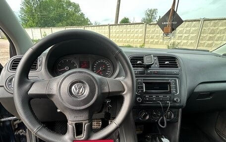 Volkswagen Polo VI (EU Market), 2011 год, 630 000 рублей, 11 фотография