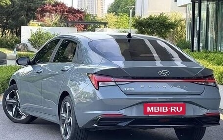 Hyundai Elantra, 2023 год, 1 740 000 рублей, 4 фотография