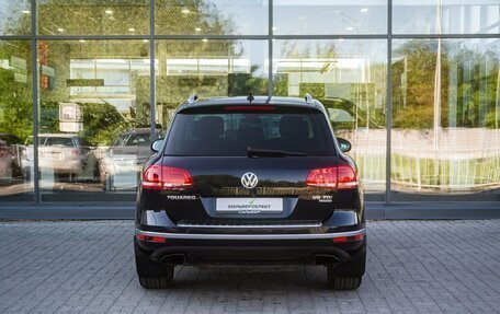 Volkswagen Touareg III, 2015 год, 3 200 000 рублей, 4 фотография