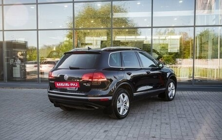 Volkswagen Touareg III, 2015 год, 3 200 000 рублей, 2 фотография