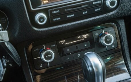 Volkswagen Touareg III, 2015 год, 3 200 000 рублей, 21 фотография