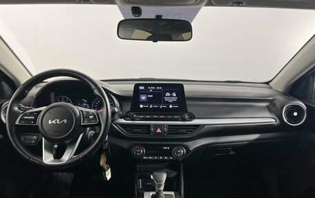 KIA Cerato IV, 2022 год, 2 100 000 рублей, 7 фотография